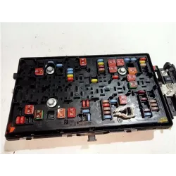 Recambio de caja fusibles/rele para opel insignia berlina (2008) 2.0 cdti referencia OEM IAM 13222782  