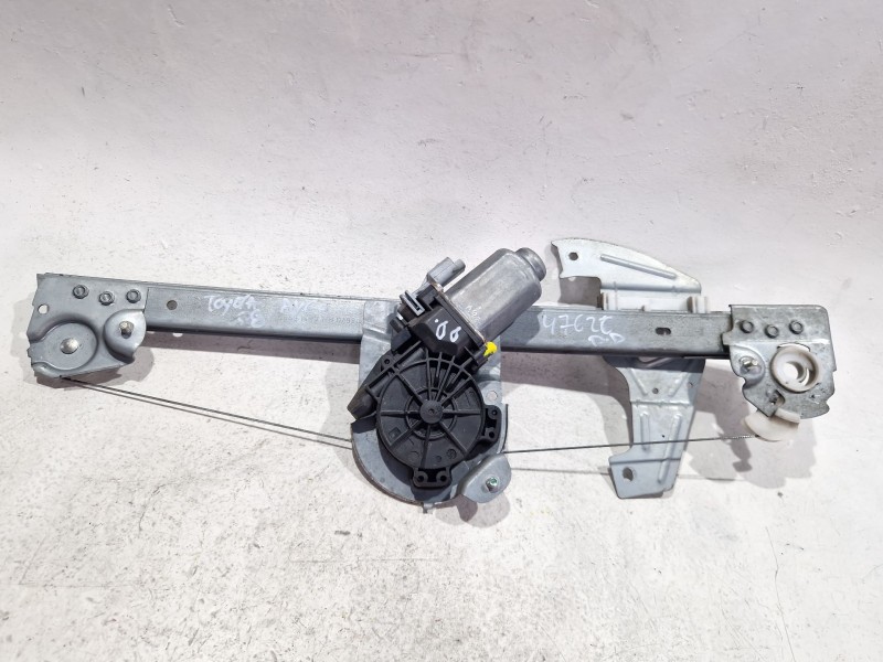 Recambio de mecanismo elevalunas delantero derecho para toyota aygo (_b1_) 1.0 (kgb10_) referencia OEM IAM 400842  