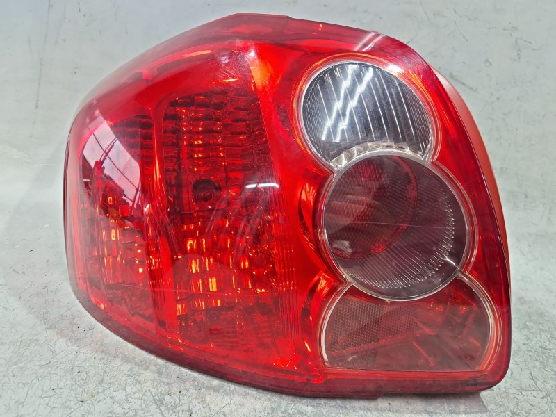 Recambio de piloto trasero izquierdo para toyota auris (_e15_) 2.0 d-4d (ade150_) referencia OEM IAM 02114  