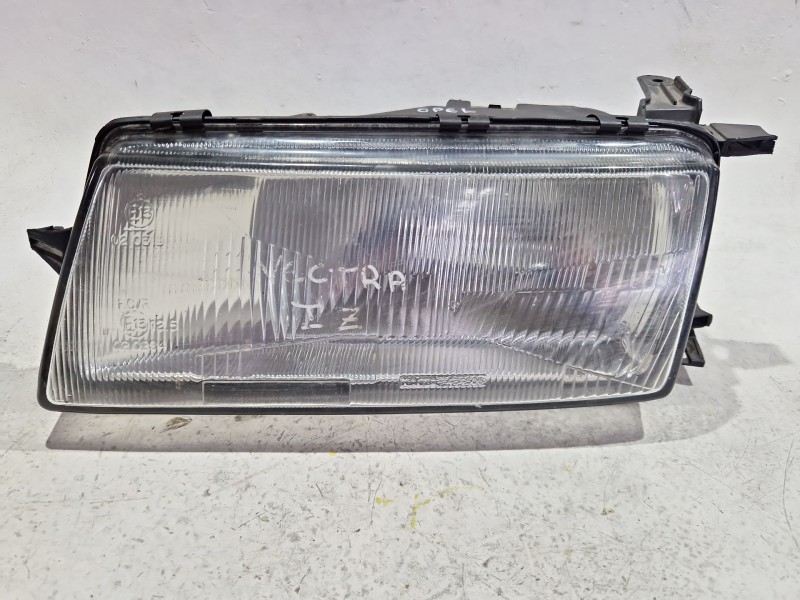 Recambio de faro delantero izquierdo para opel vectra a (1988) 2.0 i referencia OEM IAM 201877B  