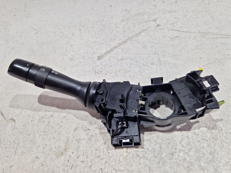 Recambio de mando intermitentes para toyota aygo (_b1_) 1.0 (kgb10_) referencia OEM IAM 17F001  