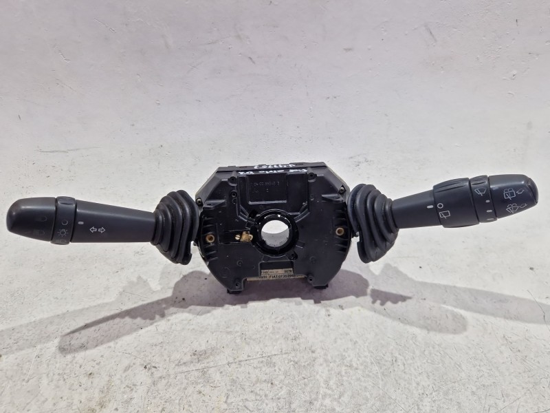 Recambio de mando multifuncion para fiat stilo (192_) 1.9 jtd (192_xe1a) referencia OEM IAM 07352969540  