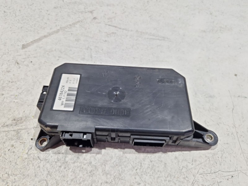 Recambio de modulo electronico para fiat stilo (192_) 1.9 jtd (192_xe1a) referencia OEM IAM 46784224  