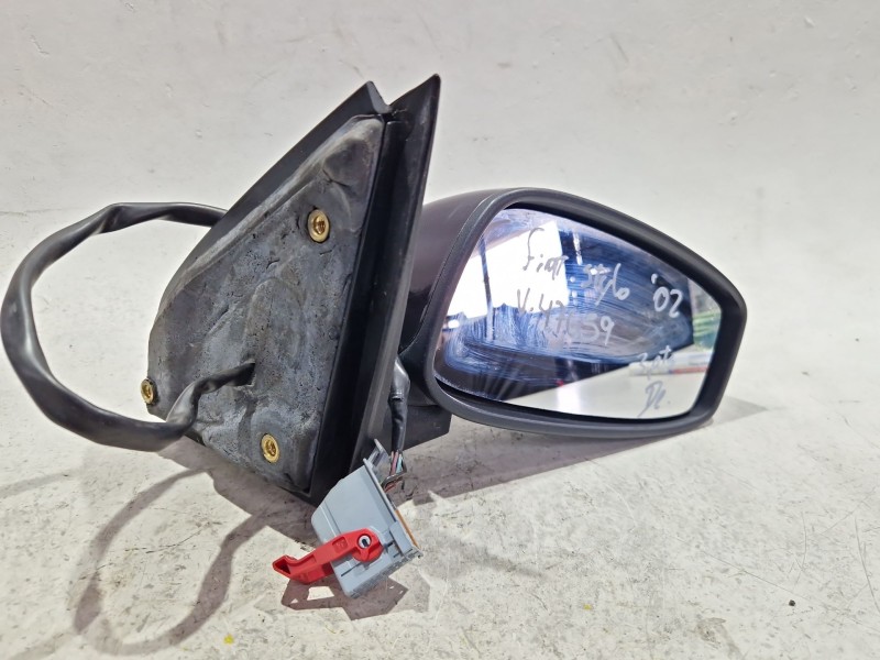 Recambio de retrovisor derecho para fiat stilo (192_) 1.9 jtd (192_xe1a) referencia OEM IAM 01704607600  