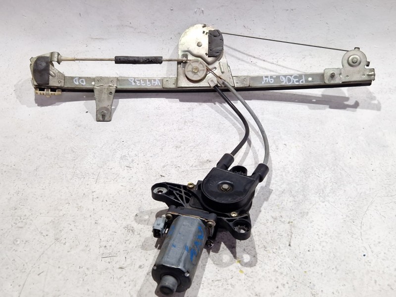 Recambio de mecanismo elevalunas delantero derecho para peugeot 306 (7b, n3, n5) 1.4 sl referencia OEM IAM 0130821648  