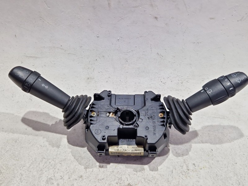 Recambio de mando multifuncion para fiat stilo (192)(2001) 1.8 16v (192_xc1a) referencia OEM IAM 07352969650  