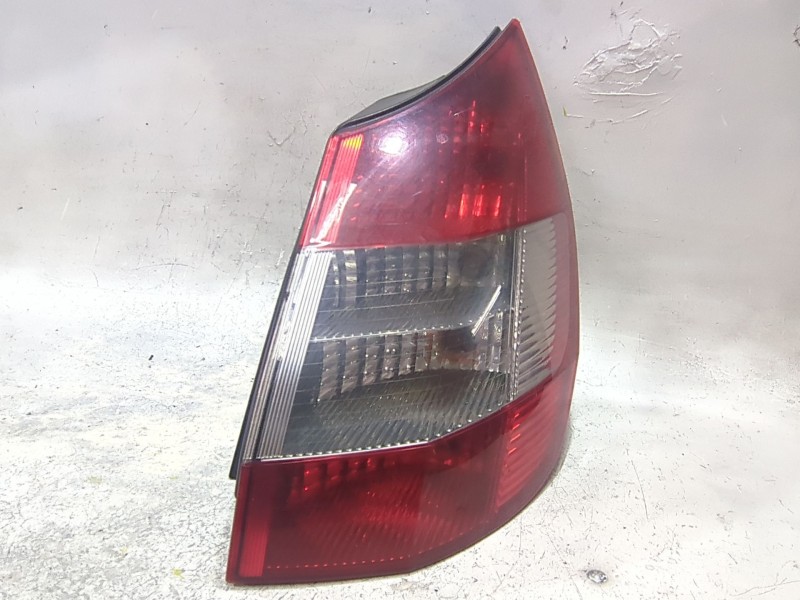 Recambio de piloto trasero derecho para renault scénic ii (jm0/1_) 1.9 dci (jm14) referencia OEM IAM 15911600  