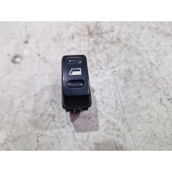 MANDO ELEVALUNAS DELANTERO DERECHO 