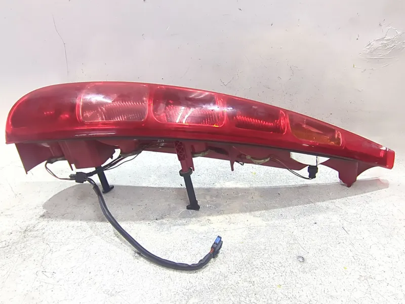 Recambio de piloto trasero derecho para citroën c8 (ea_, eb_) 2.0 hdi 135 referencia OEM IAM D2552  