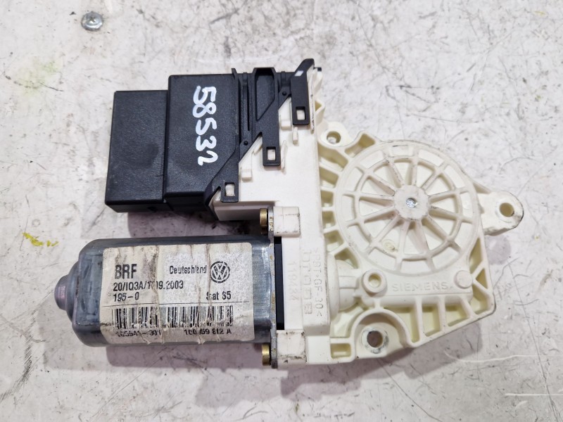 Recambio de motor elevalunas trasero derecho para seat leon (1m1) 1.6 16 v referencia OEM IAM 100159812A  