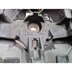 Recambio de volante para renault megane iii hatchback (bz0/1_, b3_) 1.6 16v (bz0h) referencia OEM IAM 6109209  