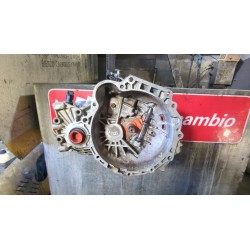 Recambio de caja cambios manual para hyundai accent 1.5 crdi referencia OEM IAM J42073  