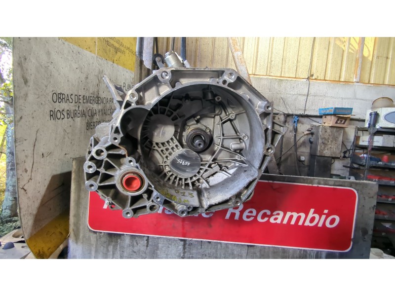Recambio de caja cambios manual para chevrolet cruze (j300) 2.0 cdi referencia OEM IAM R11172728 AJM  