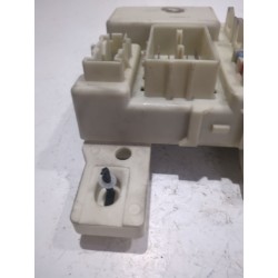 Recambio de caja reles / fusibles para mazda 3 (bk) 1.6 di turbo referencia OEM IAM 66730E  