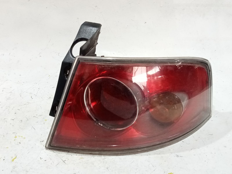 Recambio de piloto trasero derecho para seat ibiza ii (6k1) 1.9 tdi referencia OEM IAM 6L6945096A  