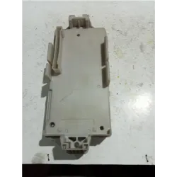 Recambio de caja fusibles/rele para mitsubishi lancer (a170)(1978) referencia OEM IAM 105030421  