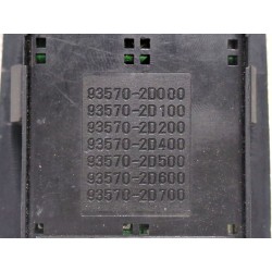 Recambio de mando elevalunas delantero izquierdo para hyundai elantra iii (xd) 2.0 crdi referencia OEM IAM 935702D000 935702D100