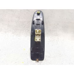 Recambio de mando elevalunas delantero derecho para hyundai elantra iii (xd) 2.0 crdi referencia OEM IAM 935752D000  