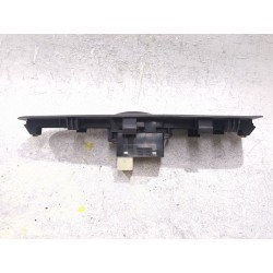 Recambio de mando elevalunas delantero derecho para hyundai elantra iii (xd) 2.0 crdi referencia OEM IAM 935752D000  