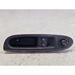 Recambio de mando elevalunas delantero izquierdo para renault clio ii (bb_, cb_) 1.2 16v (bb05, bb0w, bb11, bb27, bb2t, bb2u, bb