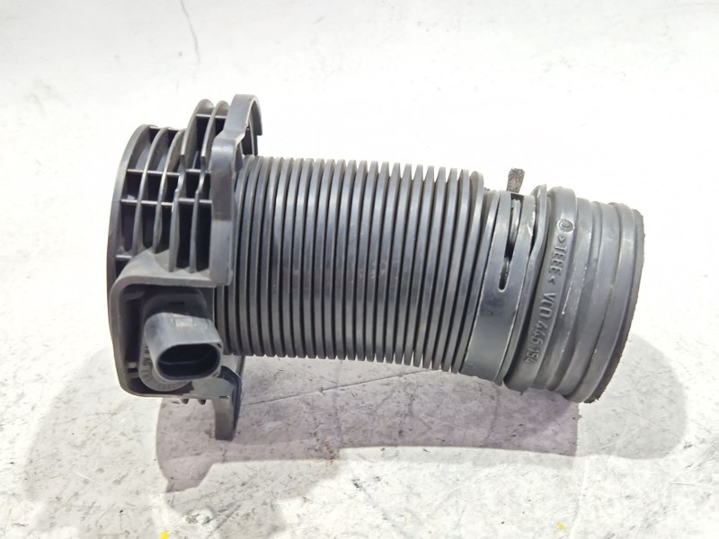 Recambio de caudalimetro para audi a3 (8p1) 2.0 fsi referencia OEM IAM 068905379A  