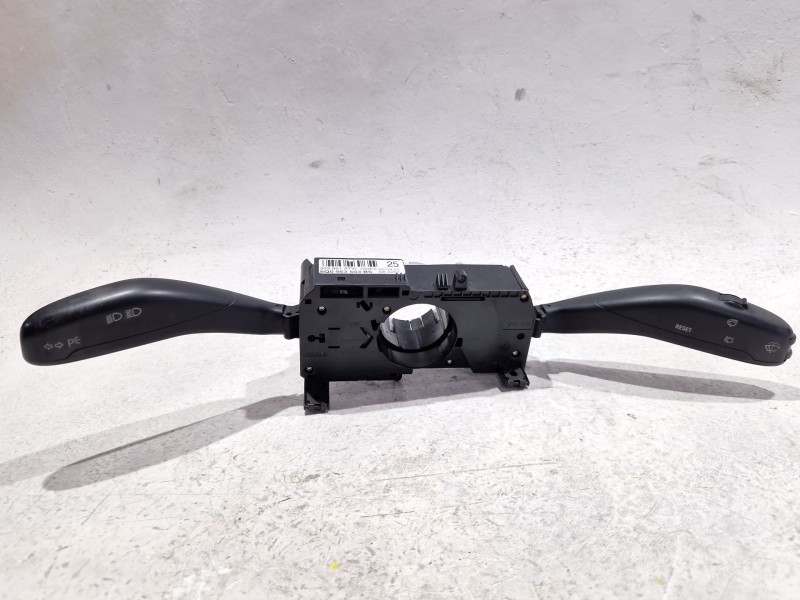 Recambio de mando multifuncion para volkswagen polo iv (9n_, 9a_) 1.4 tdi referencia OEM IAM 6Q0953503BS  