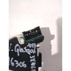 Recambio de mando limpia para nissan qashqai 1.6 acenta 4x2 referencia OEM IAM   