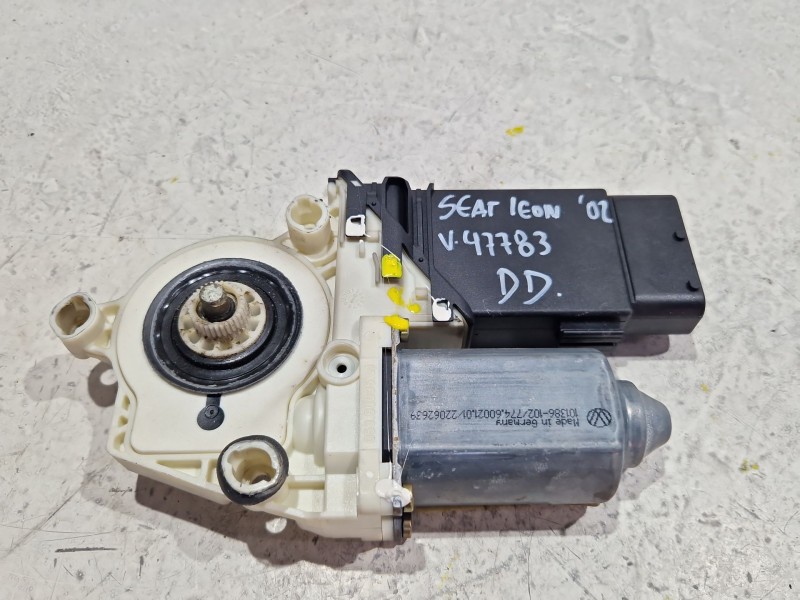 Recambio de motor elevalunas delantero derecho para seat leon (1m1) 1.9 tdi referencia OEM IAM 1J1959802D  