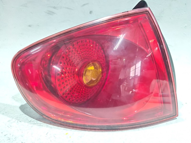 Recambio de piloto trasero izquierdo para seat altea (5p1) 1.9 tdi referencia OEM IAM 5P0945095J  