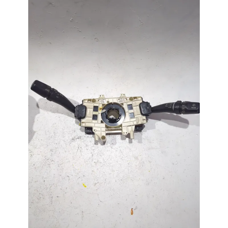 Recambio de mando multifuncion para kia cerato i sedán (ld) 2.0 crdi referencia OEM IAM LD4813AS  