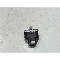 Recambio de boton elevalunas derecho para ford mondeo iii (b5y) 2.0 tdci referencia OEM IAM 03163201  