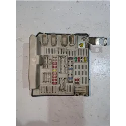 Recambio de caja fusibles/rele para renault scenic ii (jm)(2003) 1.9 dci (jm12, jm0g) referencia OEM IAM 8200481866J  