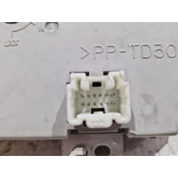 Recambio de mando climatizador para mazda 6 sedán (gg) 2.0 di (gg14) referencia OEM IAM   