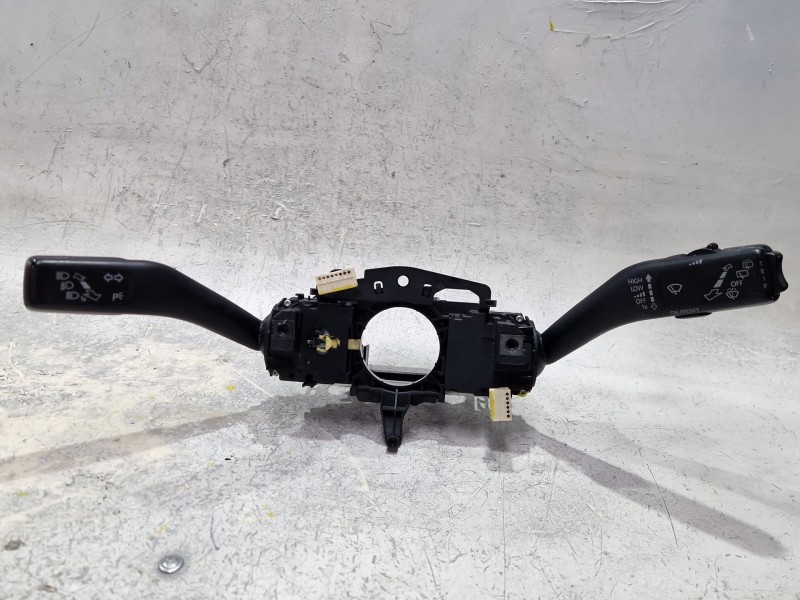 Recambio de mando multifuncion para volkswagen golf vi (5k1) 1.6 tdi referencia OEM IAM 5K0953513L  