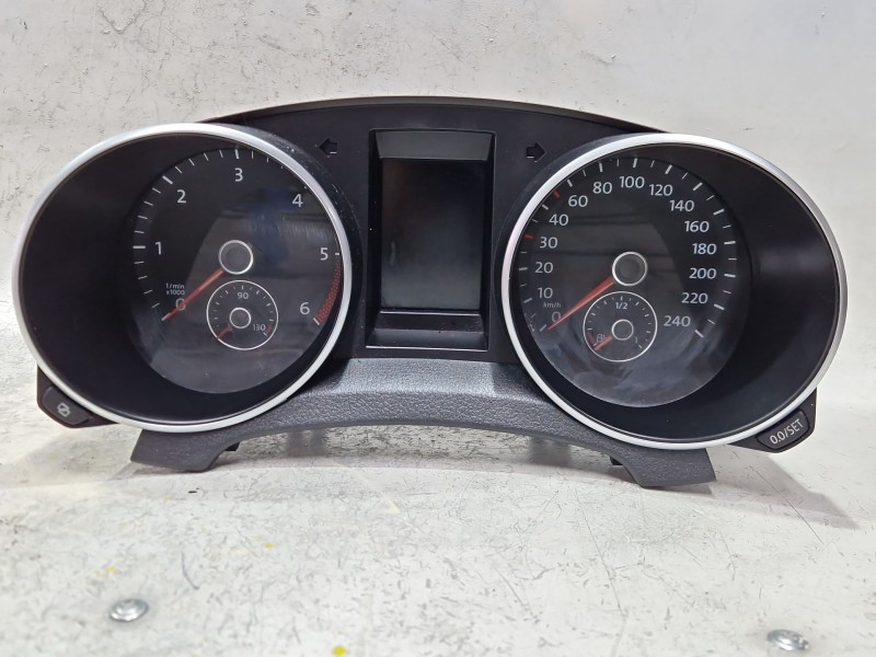 Recambio de cuadro completo para volkswagen golf vi (5k1) 1.6 tdi referencia OEM IAM 5K0920861A  