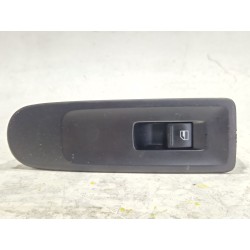 MANDO ELEVALUNAS DELANTERO DERECHO 7L6959855B 