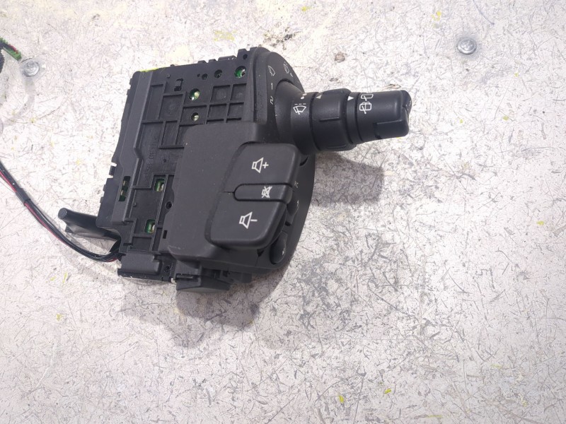 Recambio de mando limpiaparabrisas para renault megane i scenic (ja0)(1996) 1.9 d 120 cv referencia OEM IAM   