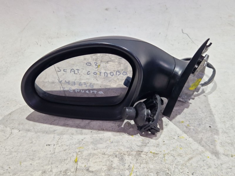 Recambio de retrovisor izquierdo para seat cordoba (6l2) 1.4 16v referencia OEM IAM 836193  