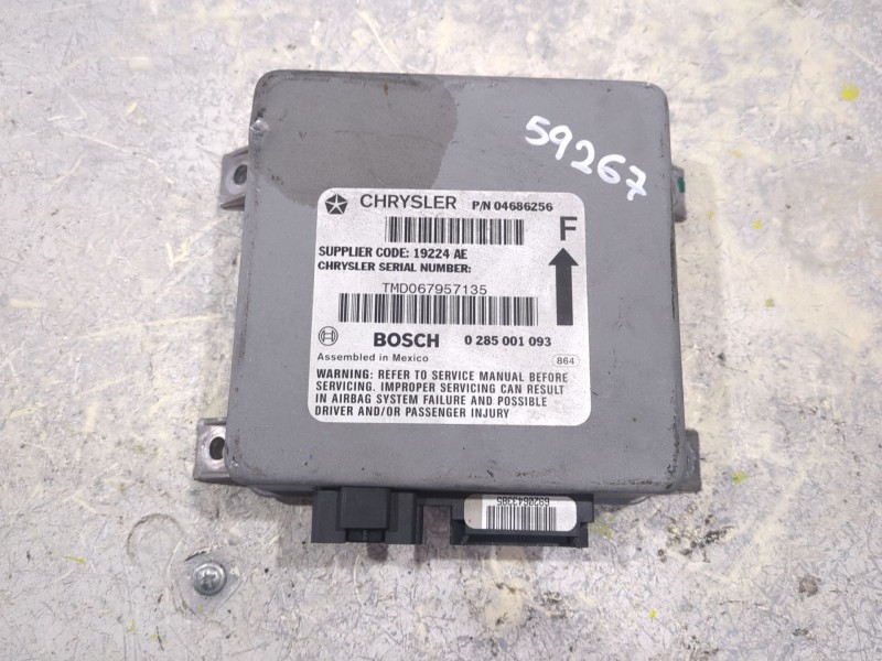 Recambio de centralita airbag para chrysler voyager gs (1996) 2.5 tdic awd referencia OEM IAM 0285001093  