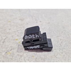 MANDO ELEVALUNAS DELANTERO DERECHO 62J000677T 