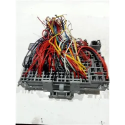 Recambio de caja fusibles/rele para opel astra g berlina di referencia OEM IAM 24412497  