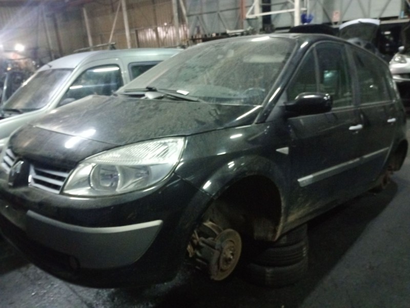 renault megane scénic del año 2005