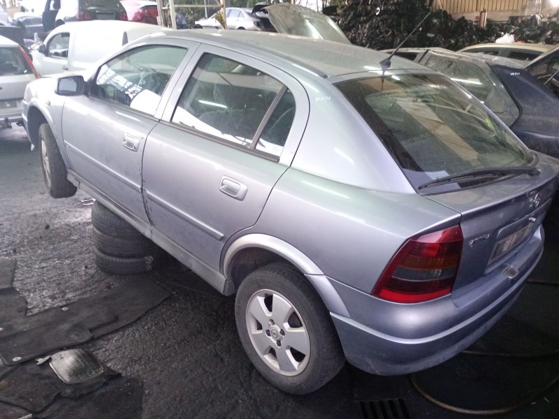 opel astra g hatchback (t98) del año 2004