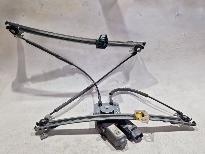 Recambio de mecanismo elevalunas delantero izquierdo para citroën xsara berlina (1997) 1.4 i referencia OEM IAM 400594R  