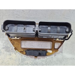 Recambio de aireador central para peugeot 607 (9d, 9u) 3.0 v6 24v referencia OEM IAM 223932  