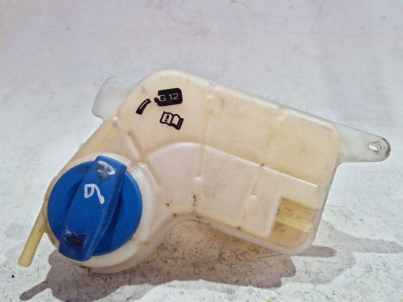Recambio de deposito expansion para audi a6 c5 (4b2, 4b4) 2.5 tdi referencia OEM IAM 4F0121403  
