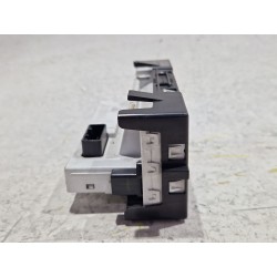 Recambio de pantalla multifuncion para renault clio iii (2005) 1.1 75 cv referencia OEM IAM 8200307273A  