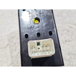 Recambio de mando elevalunas delantero izquierdo para hyundai getz (tb)(2002) 1.1 referencia OEM IAM 935701C010  