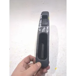 Recambio de mando elevalunas trasero derecho para nissan qashqai 1.6 acenta 4x2 referencia OEM IAM 25411BR00  