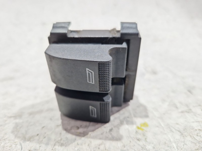 Recambio de mando elevalunas delantero izquierdo para audi a3 (8l1) 1.9 tdi referencia OEM IAM 8L0959851  